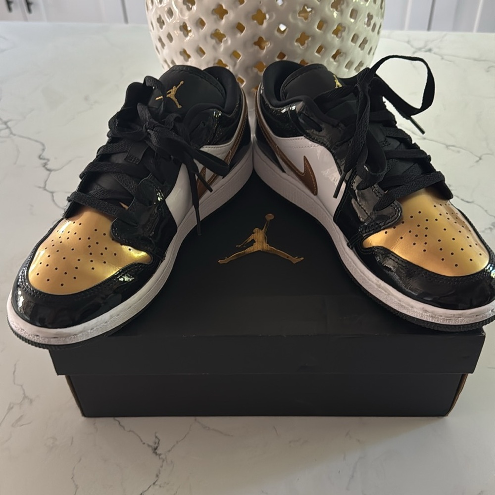 Air Jordan 1 Loe SE